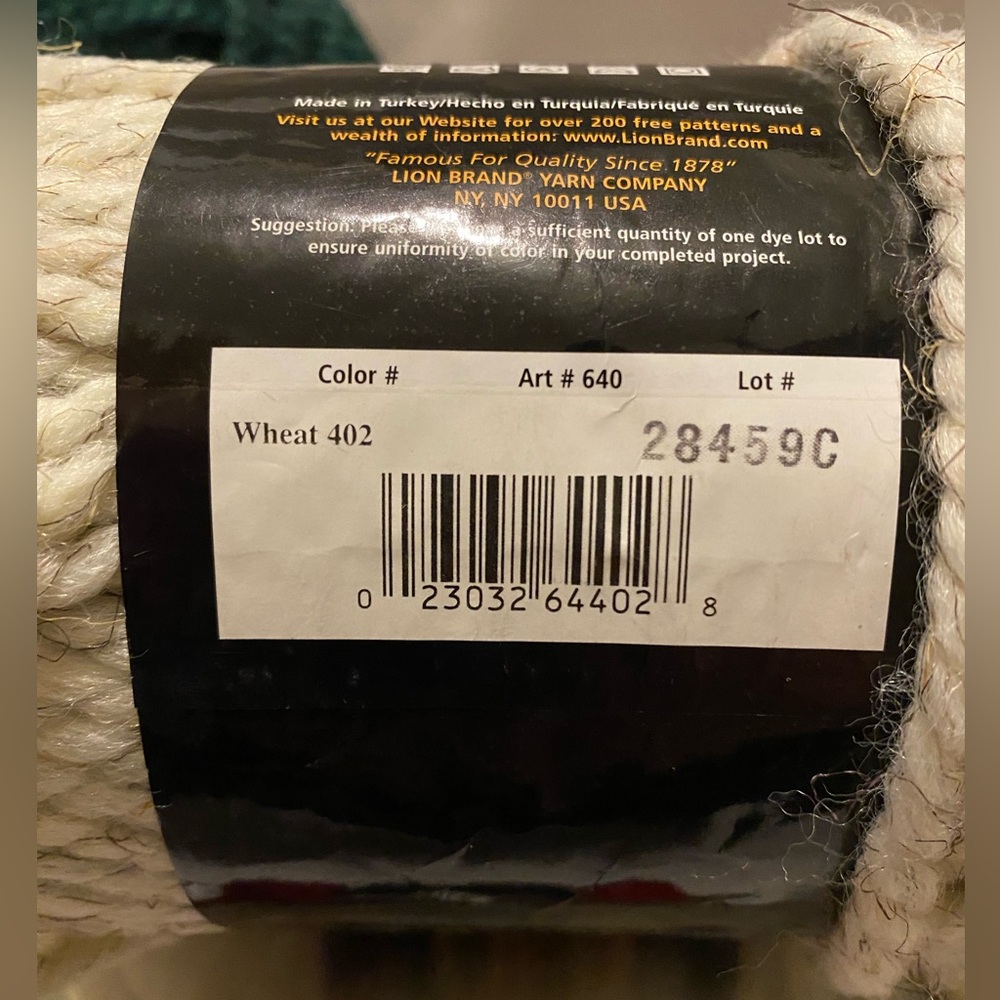 Lion Brand Wool-Ease Thick & Quick Yarn - Cream - Picture 4 of 4
